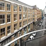 Luxury Penthouse Located Near Old Street